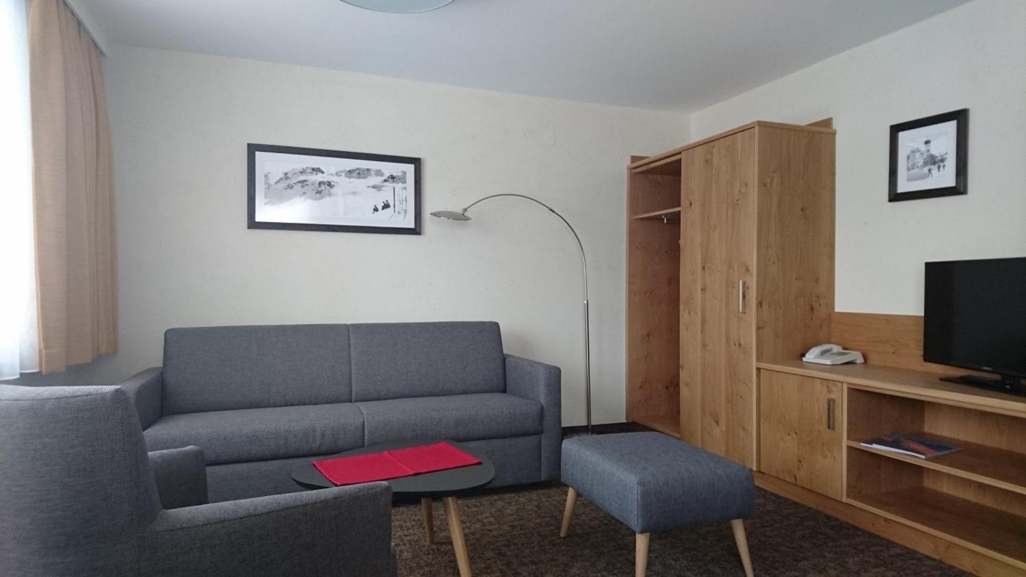 Appartements Tschol Martin ซังคท์อันทอนอัมอาร์ลแบร์ก ห้อง รูปภาพ
