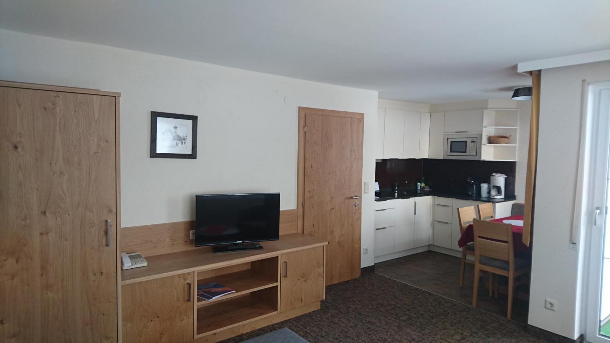 Appartements Tschol Martin ซังคท์อันทอนอัมอาร์ลแบร์ก ห้อง รูปภาพ