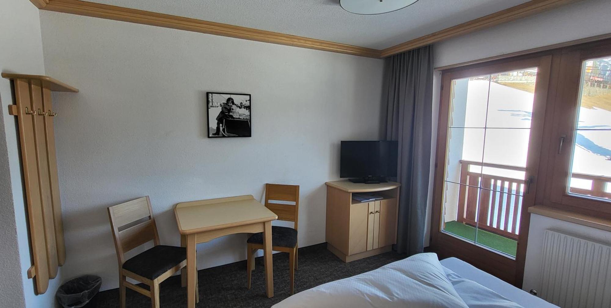 Appartements Tschol Martin ซังคท์อันทอนอัมอาร์ลแบร์ก ห้อง รูปภาพ