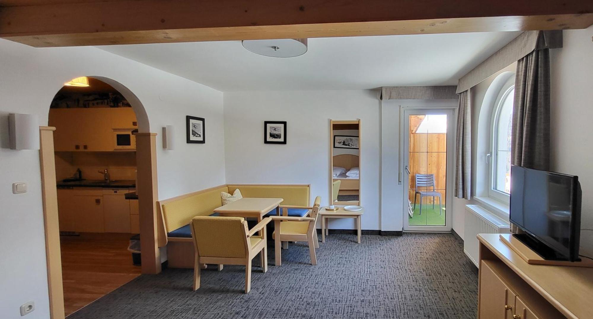 Appartements Tschol Martin ซังคท์อันทอนอัมอาร์ลแบร์ก ห้อง รูปภาพ