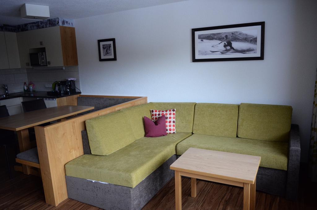 Appartements Tschol Martin ซังคท์อันทอนอัมอาร์ลแบร์ก ภายนอก รูปภาพ